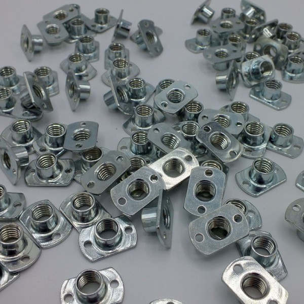 10018 Anschraubmuttern M8x8,5 VPE100St.